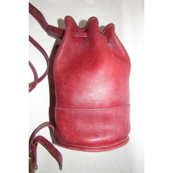 Sold on ALLAMODA .shop - COACH Vintage Red Leather Drawstring Backpack - Picture 7 of 12